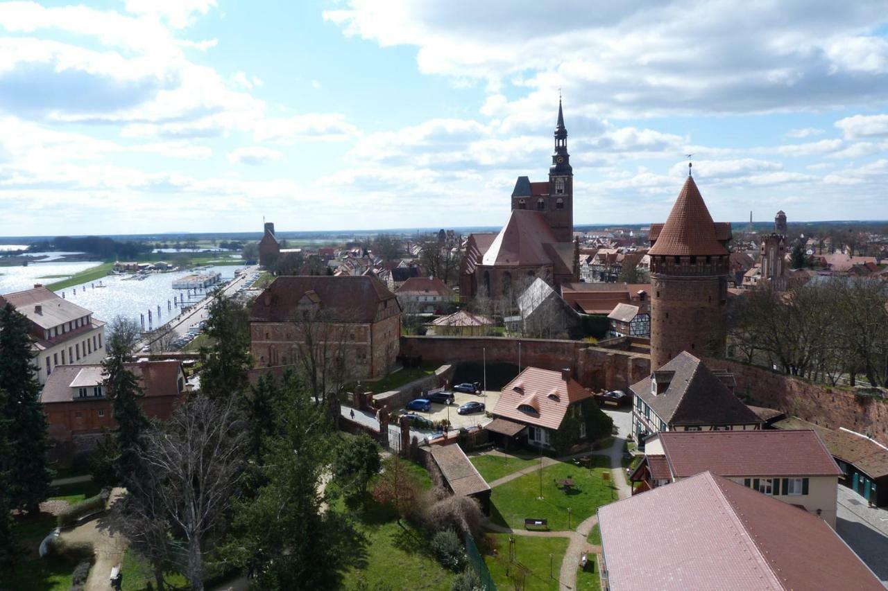 Ferienhaus Marktstrasse Tangermünde Dış mekan fotoğraf